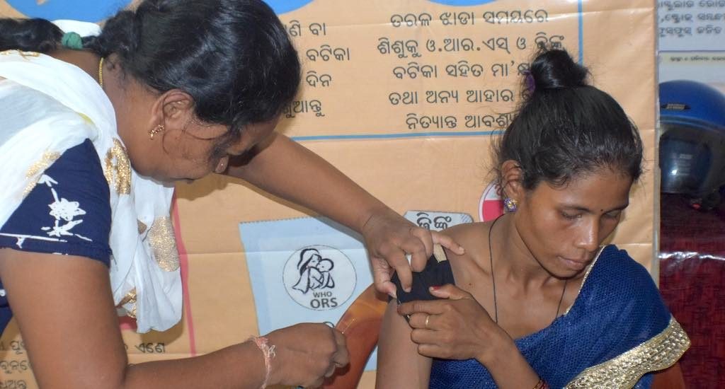 Breaking age-old traditions, tribal women like Pramila Sabara have opted to use Antara, a contraceptive injection, to delay pregnancies (Photo by Basudev Mahapatra)